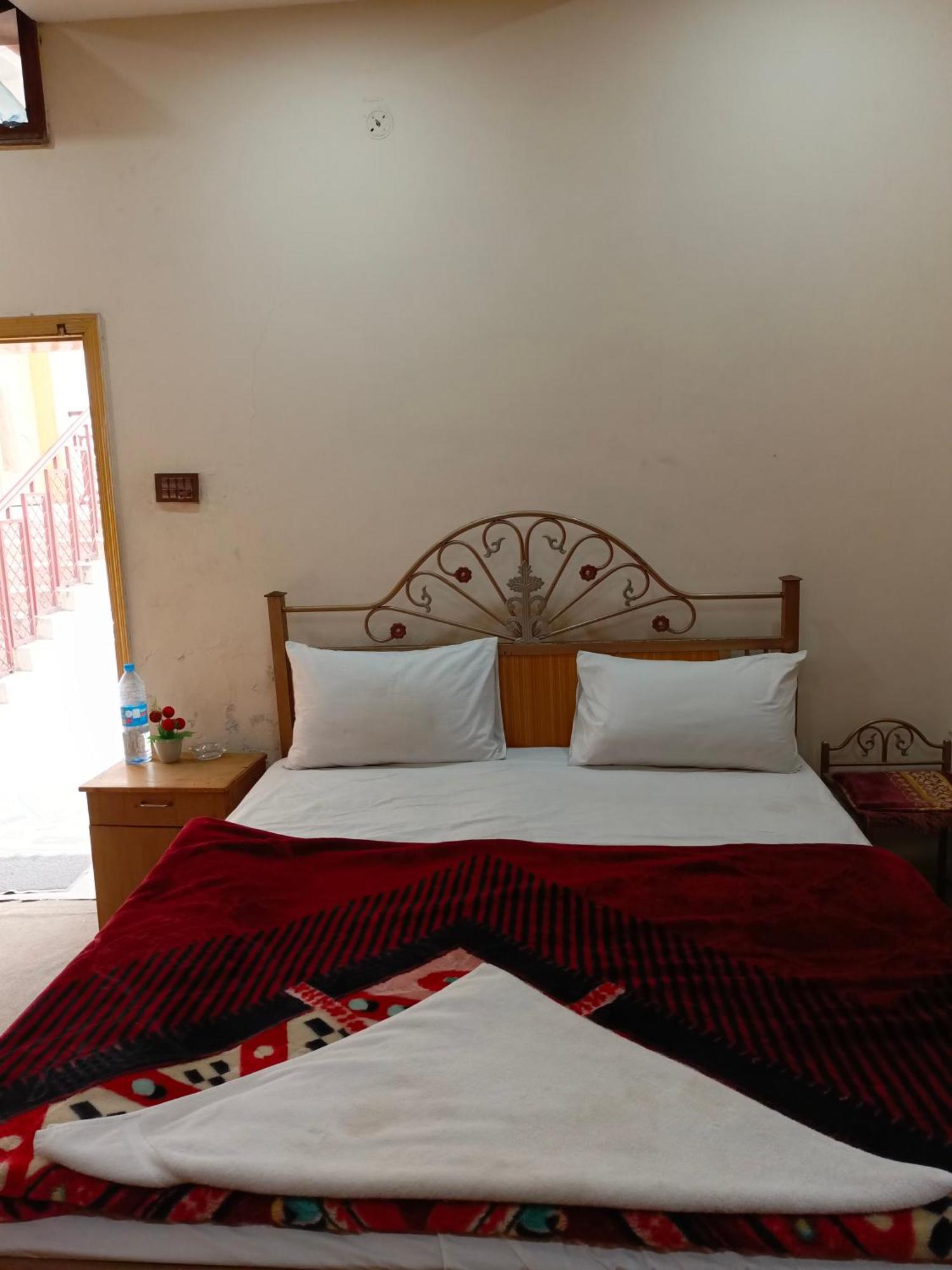 See Motel 穆扎法拉巴德 外观 照片