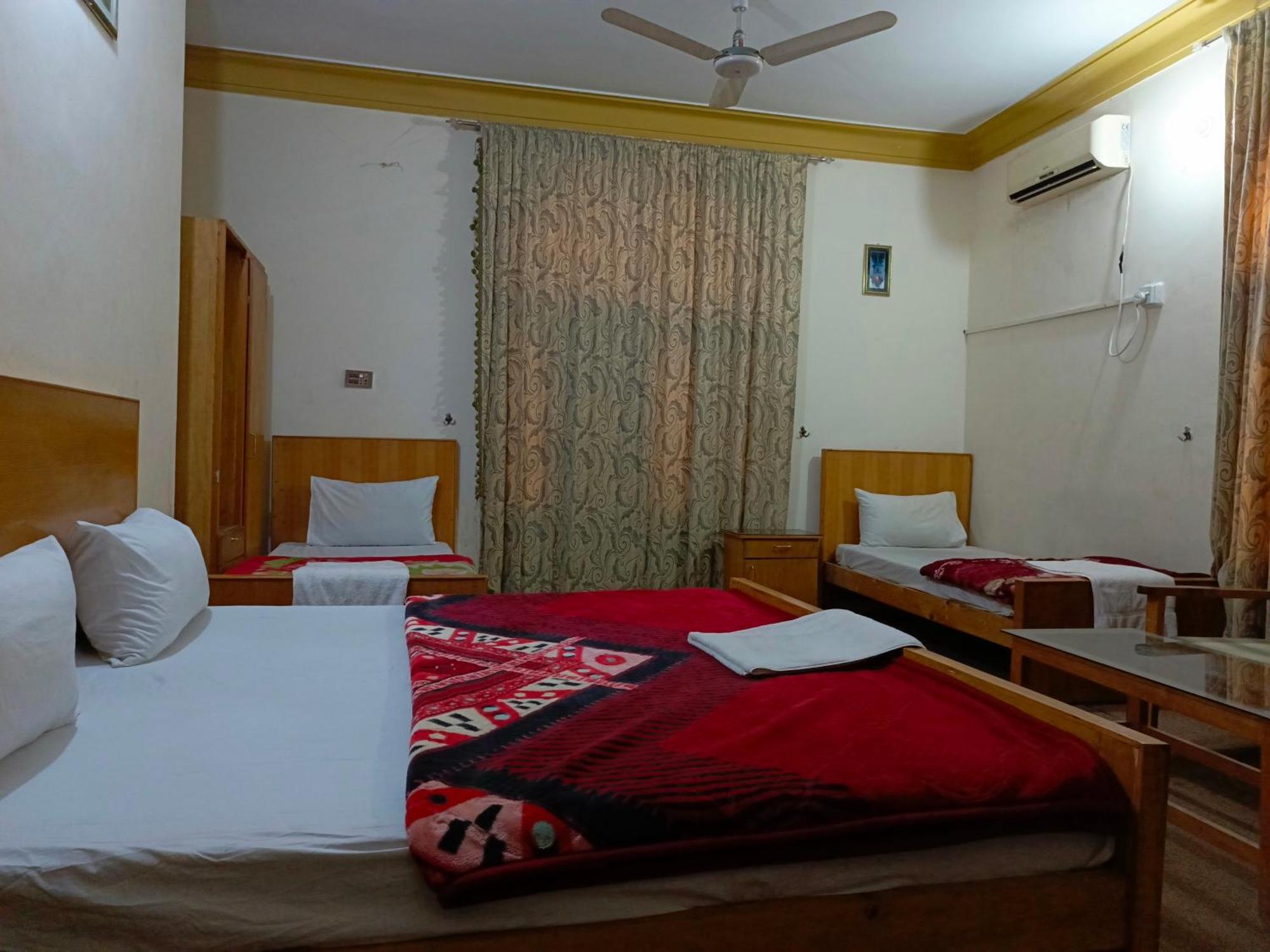 See Motel 穆扎法拉巴德 外观 照片