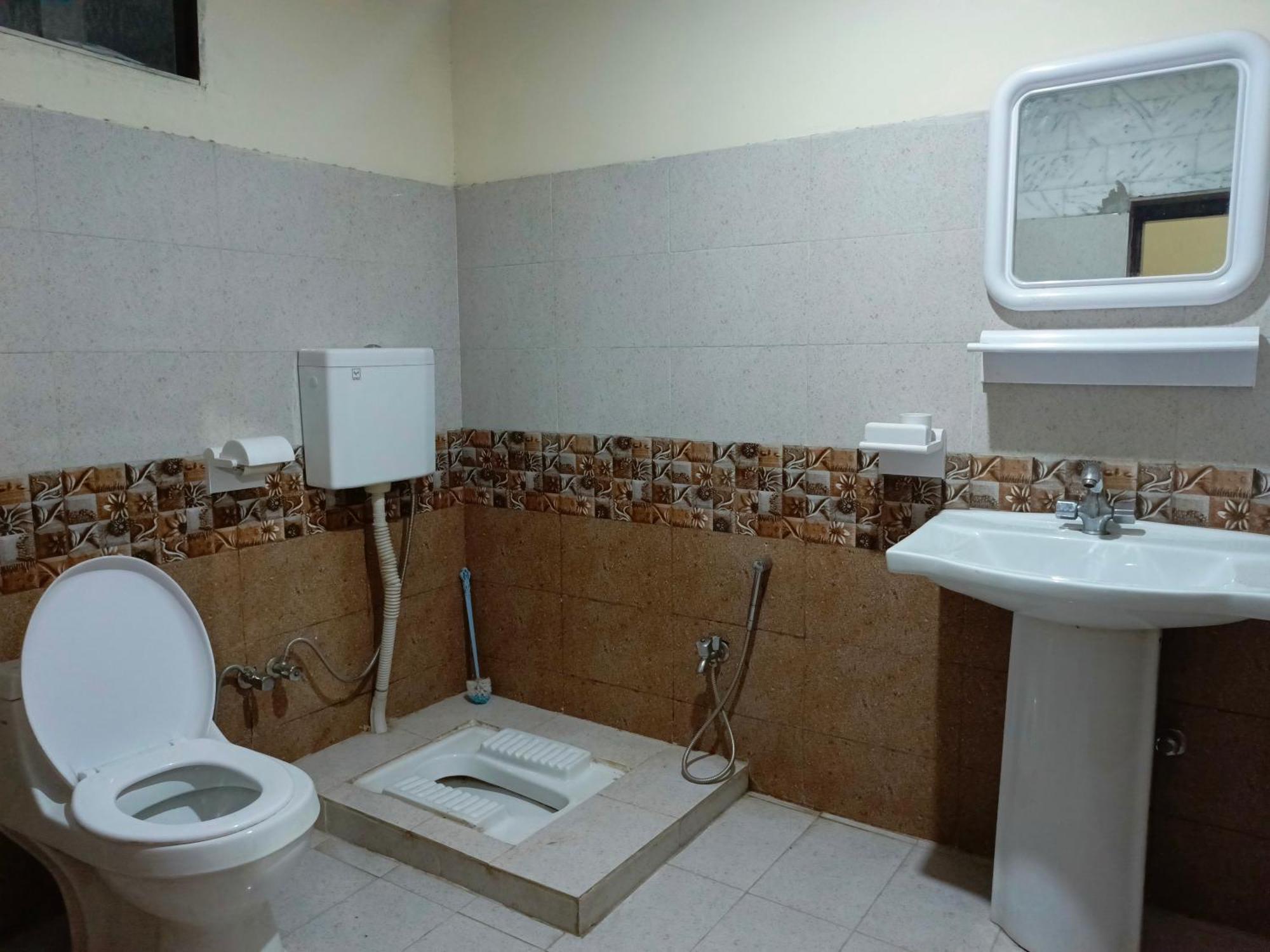See Motel 穆扎法拉巴德 外观 照片