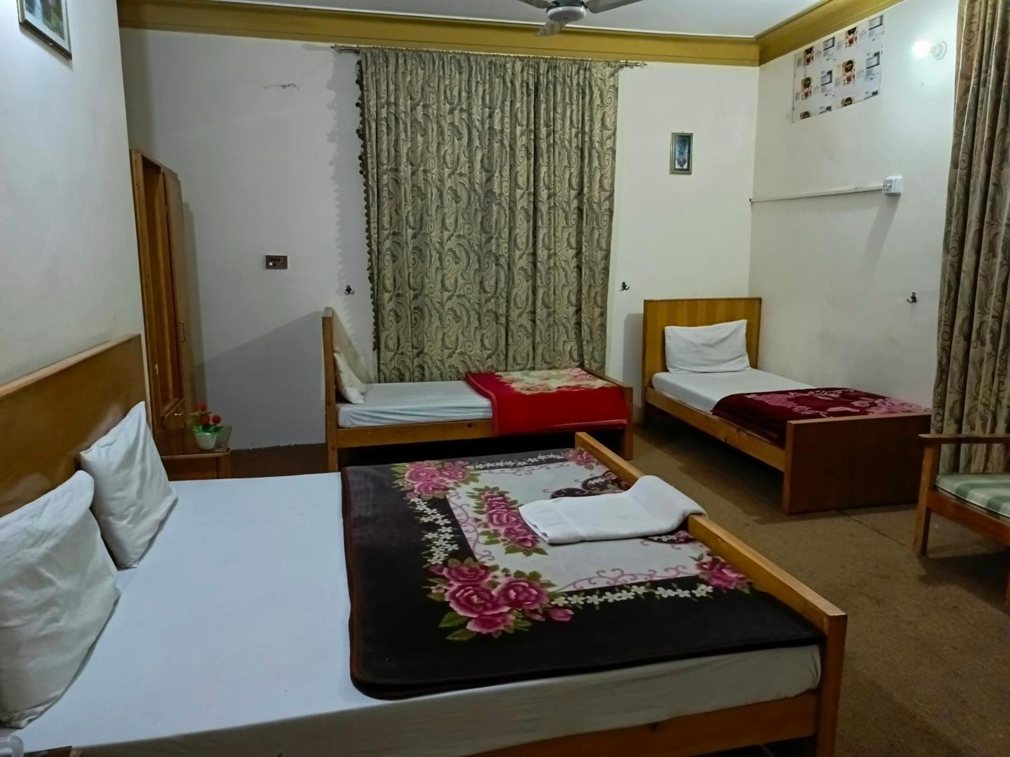 See Motel 穆扎法拉巴德 外观 照片